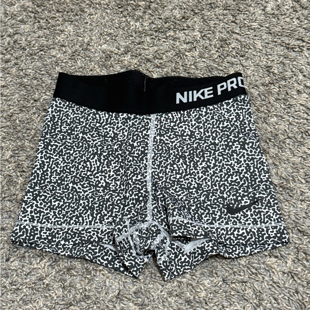 Nike Pro Black and White Spandex